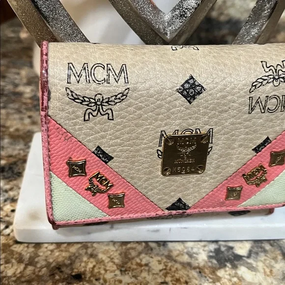 MCM Tri-Color Wallet in Pink, Cream, and Tan - Picture 2 of 12